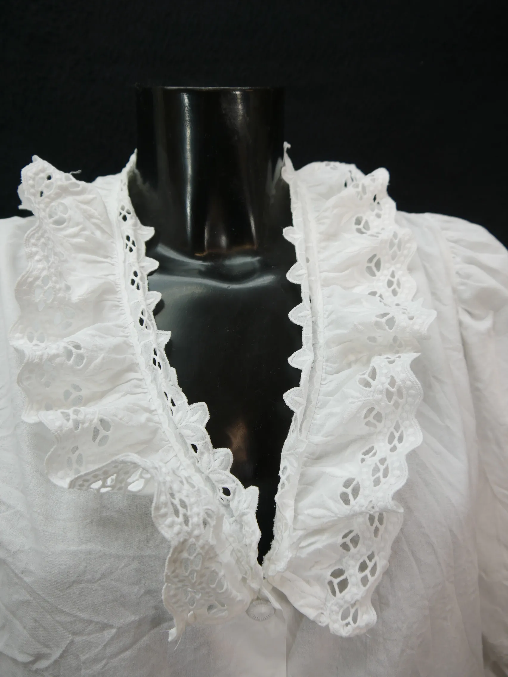 Gr.44 Trachtenbluse weiß Bluse Baumwolle mit toller Spitze TB6245